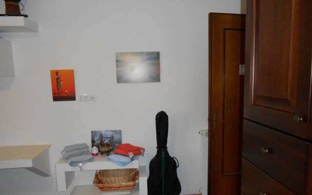 Suite Afrika, Mondello, Palermo