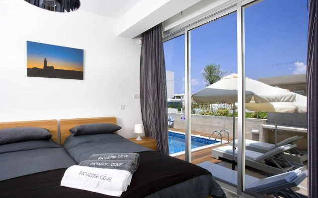 Paradise Cove Beach Villas