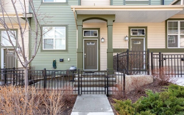 Ensuite Bed/bath/pet Friendly, Cleaning Fee