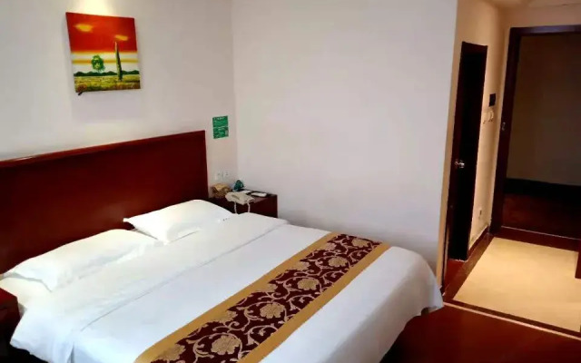 GreenTree Inn (Beijing Liangxiang Suzhuang Metro Station)