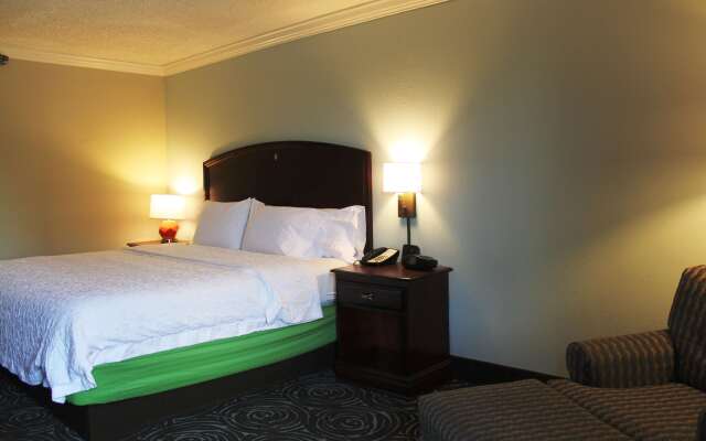 Hampton Inn Perry