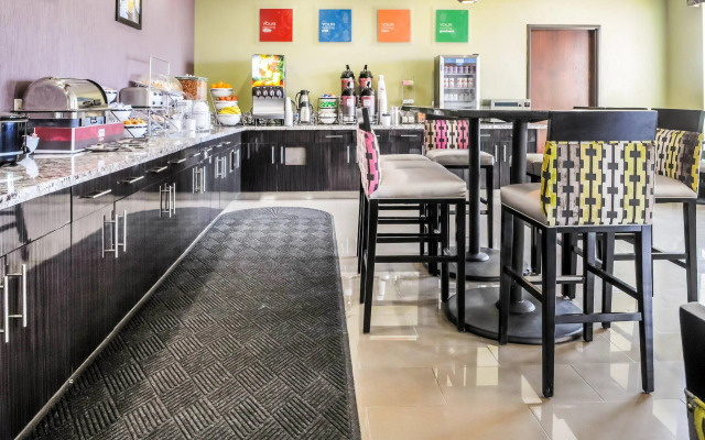 Comfort Inn & Suites Artesia