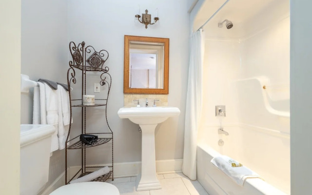 The Old Bank House Bed & Breakfast
