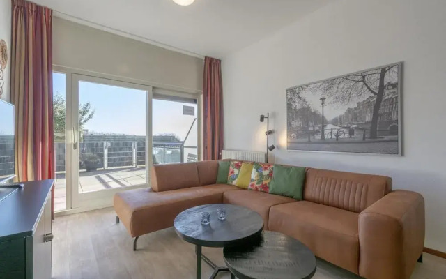 Gorgeous Apartment Beachside With Garden