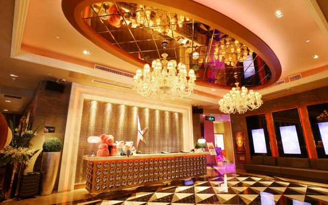 Zhuhai Charming Holiday Hotel