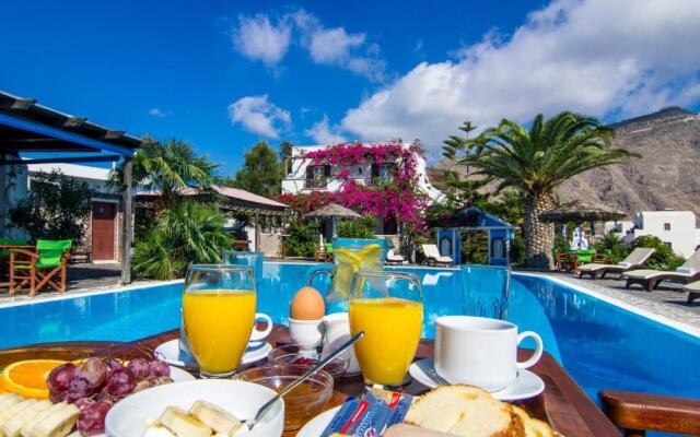 Holiday Beach Resort