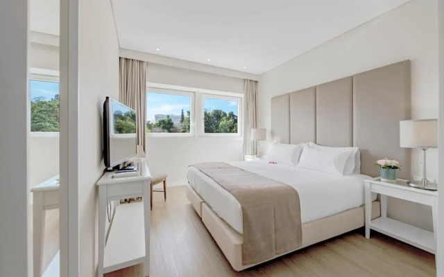 Lisboa Central Park Hotel Suites & Studios