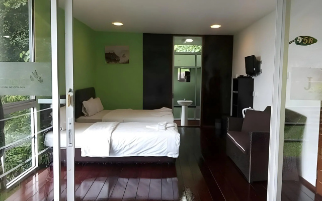 J Residence – Guest Rooms – Ranau