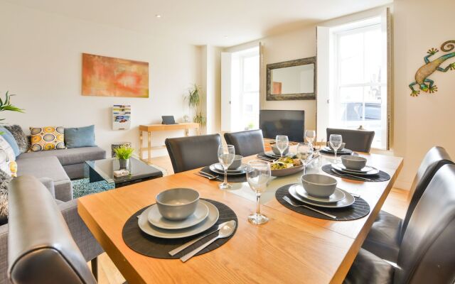 Cathedral Mews Townhouse