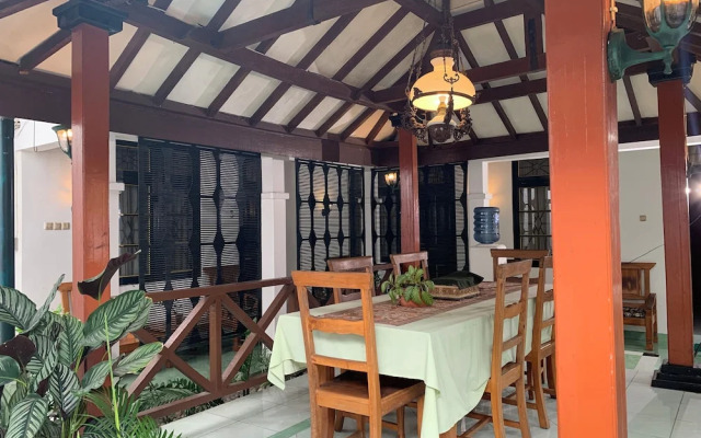 Griya Cemara Homestay