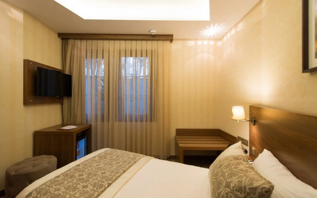 Çeşmeli Konak Otel