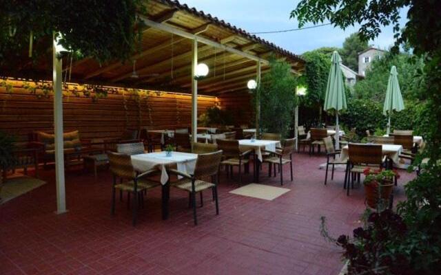 Dimitra Hotel apartments