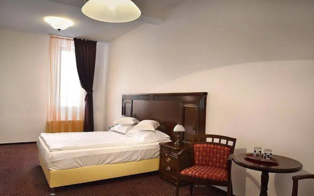 Hotel Hanul Domnesc