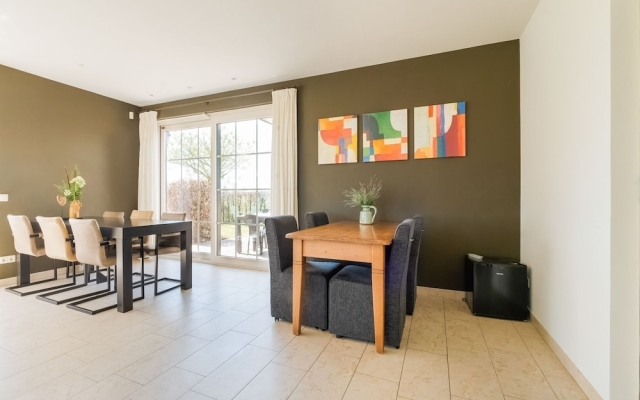 Pretty Farmhouse in Genderen with Terrace and Garden