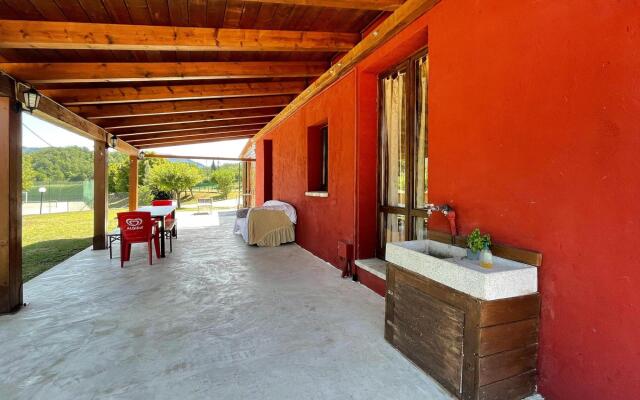 Attractive holiday home in Urbania with bubble bath