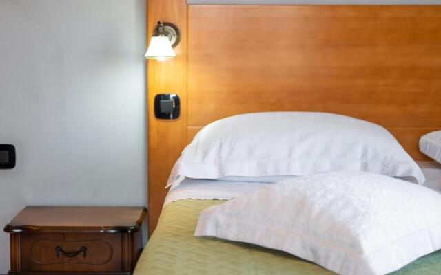Captain's Guest house