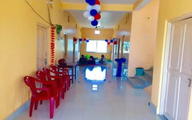 Royal Indu Hotel