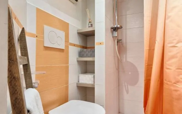 Valentino Mini Mansarda