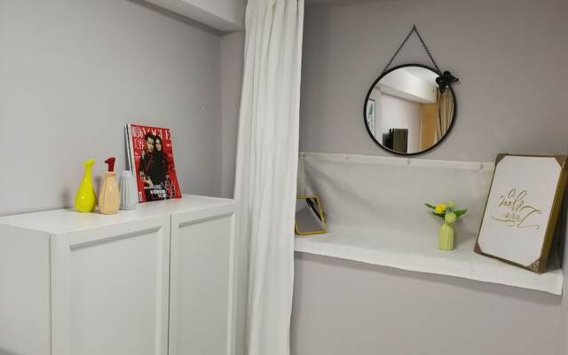 Coastline International Apartment