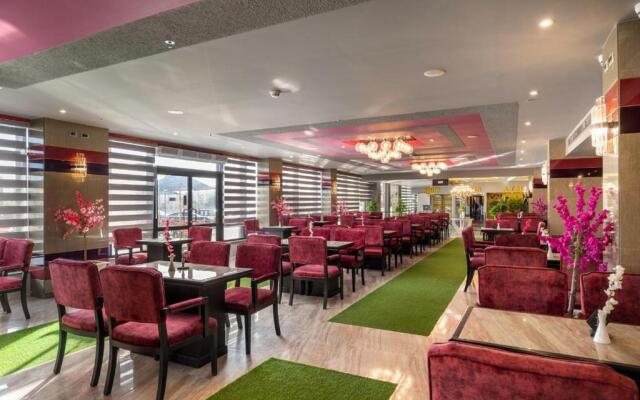 Royal Day Plaza Hotel