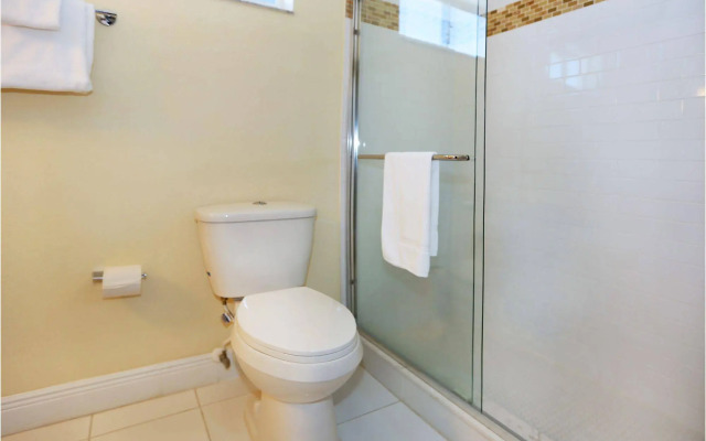 Chateau Mar Beach Resort