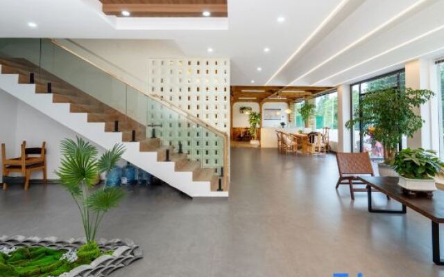 Yushi Shanshe Homestay (Huangguoshu National Park Branch)