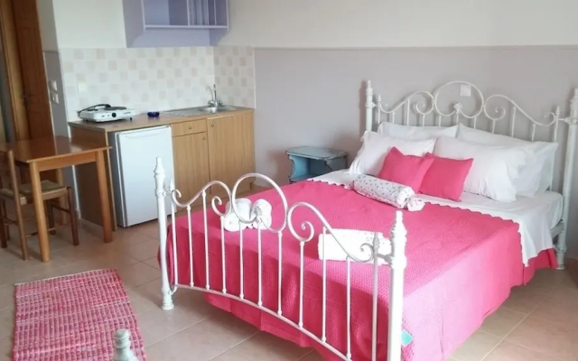 Elaias Gi Residence