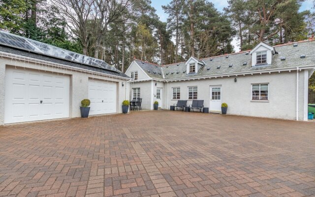 Dunstaffnage Cottage