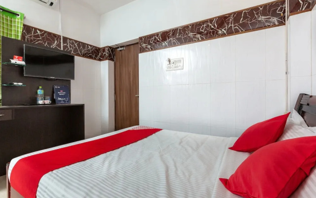 OYO 19396 Cristal Residency