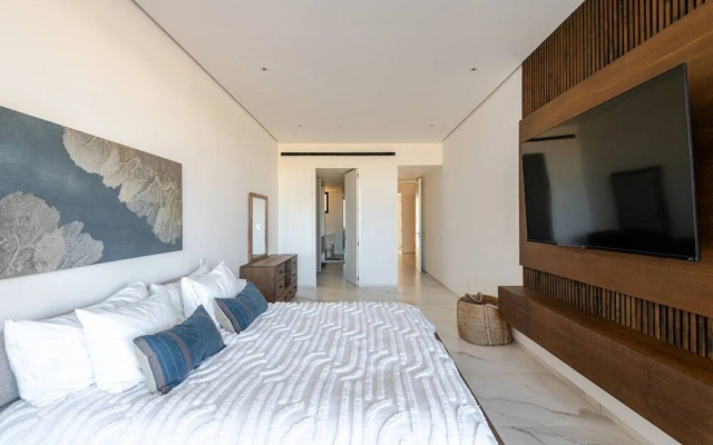 Brand new San Jose Condo