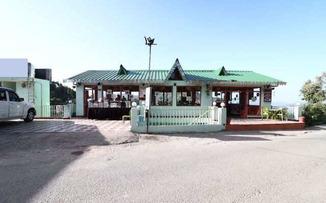 OYO 15170 Maa Gauri Resort