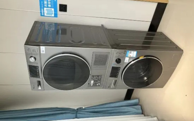 Yurong International Hotel