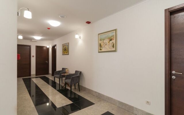 Luxury Rooms near Beach 1