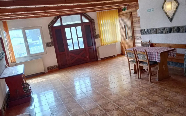 Pensiunea Irina Zarnesti