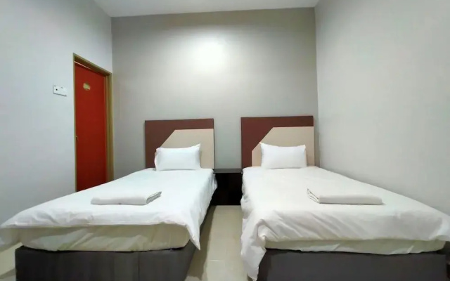 OYO 89934 Rose Village Inn & Spa