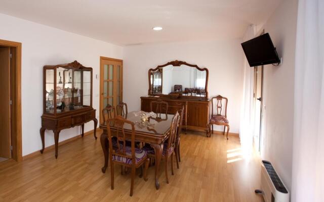 Aparthotel Monrural