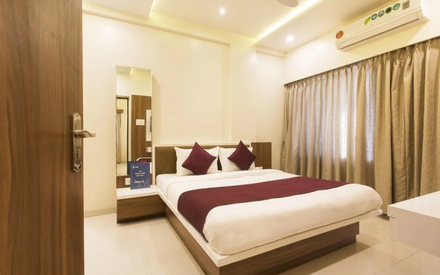 OYO 10355 Hotel SK Regency