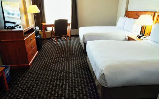 Continental Inn & Suites