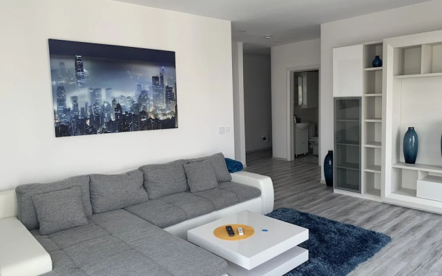 Luxury Westpark 2 Residence Lake View W4