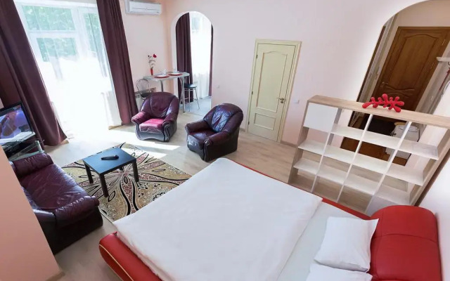 Roomer (Румер) на проспекте Независимости 60