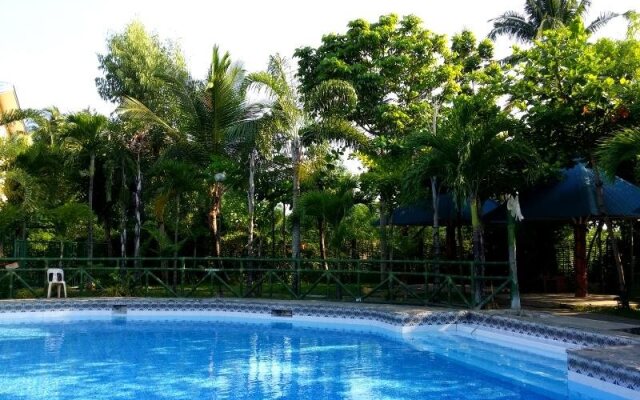 La Vista Inland Resort
