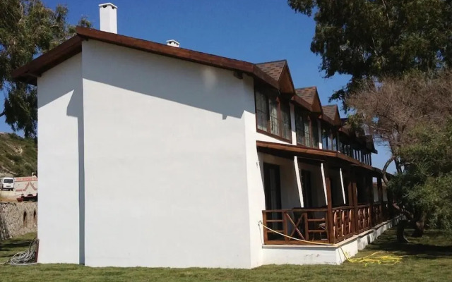 Karaburun Mimoza Apart Hotel