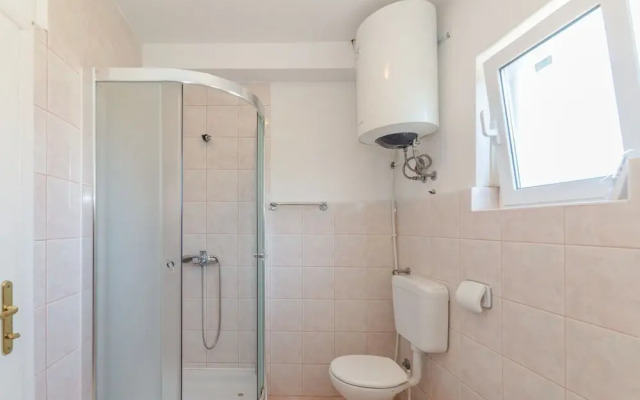 Mlađo - Swimming Pool - A2