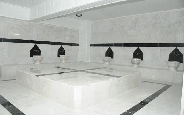 Abdullah Resort Hotel