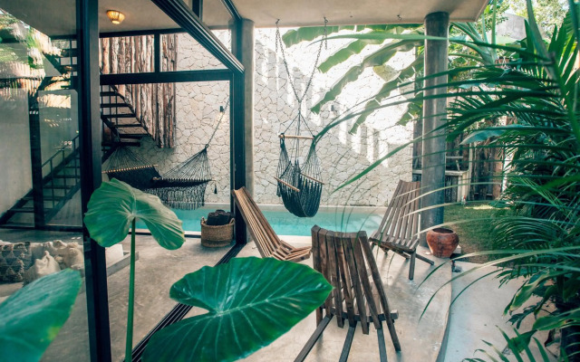 Round Villa Private Pool & Jungle rooftop 2A