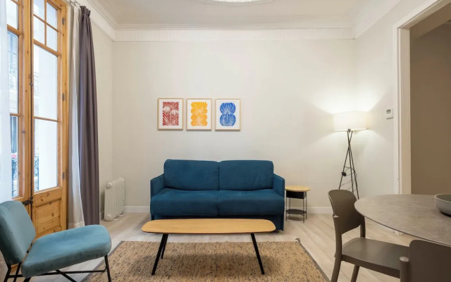 Aspasios Gracia Apartments