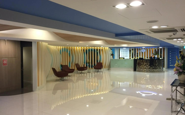 Grand Tower Inn Sathorn Bangkok