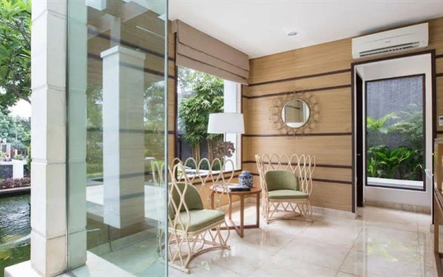 M Residence Menteng