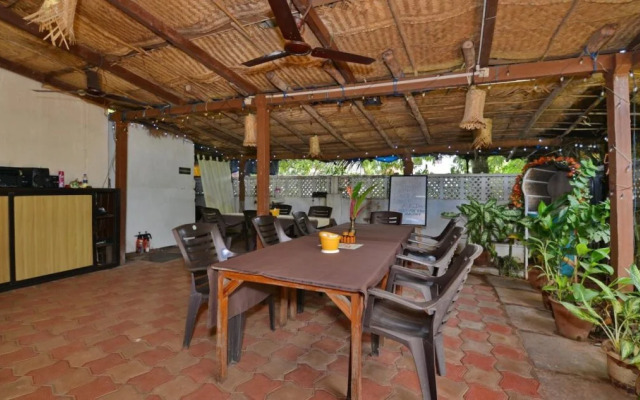 OYO 809 Sunstay Beach Resort