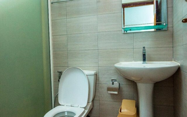 Dayanithi Guest House